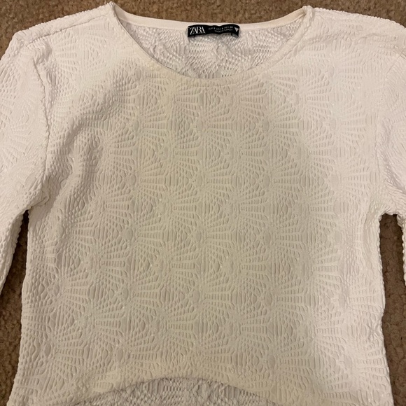 Top - Picture 2 of 4